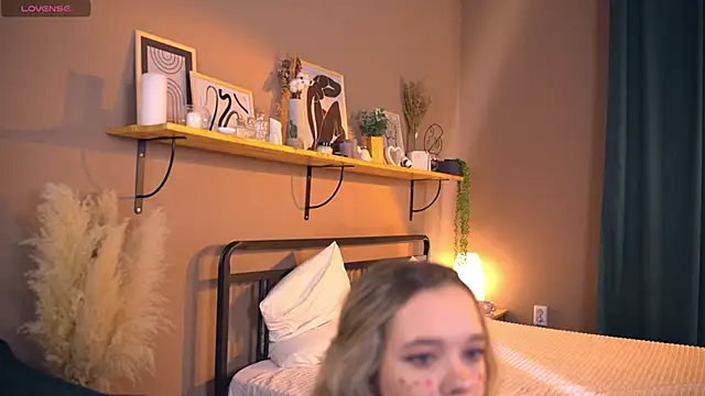  AlinaBailey online show from January 2025 11:37:02 AM