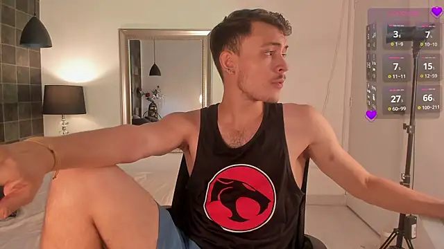 Snapshot of Desmon_Clark chatting on March 2025 09:06:02 PM Desmon Clark online show from March 2025 09:06:02 PM