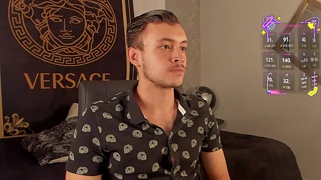 Snapshot of Desmon_Clark chatting on September 2025 10:22:02 PM Desmon Clark online show from September 2025 10:22:02 PM