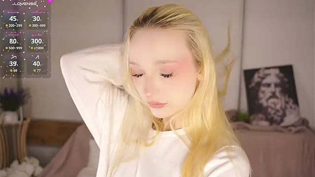 Snapshot of Naughty__Couplles chatting on January 2026 04:23:02 PM Naughty Couplles online show from January 2026 04:23:02 PM