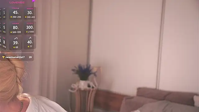 Snapshot of Naughty__Couplles chatting on February 2026 04:14:02 PM Naughty Couplles online show from February 2026 04:14:02 PM