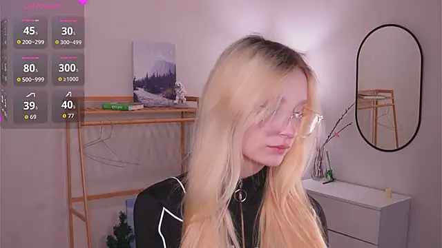 Snapshot of Naughty__Couplles chatting on February 2026 03:07:02 AM Naughty Couplles online show from February 2026 03:07:02 AM