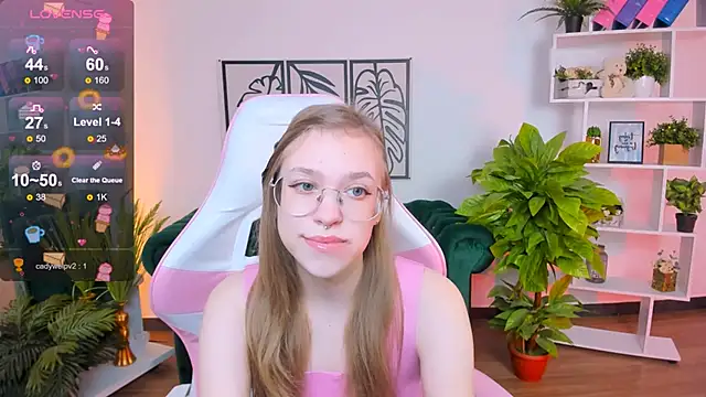 LayriantaVee online show from February 2025 07:05:01 AM