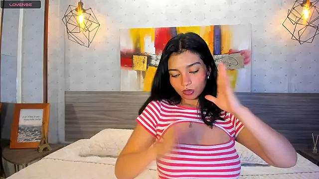 Candys victoria online show from February 2025 06:13:02 AM