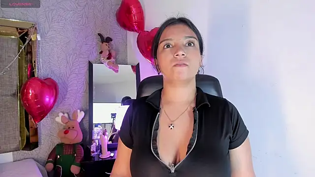 Snapshot of Candys_victoria chatting on March 2026 03:24:01 AM Candys victoria online show from March 2026 03:24:01 AM