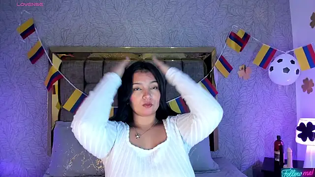 Snapshot of Candys_victoria chatting on June 2026 04:12:01 AM Candys victoria online show from June 2026 04:12:01 AM