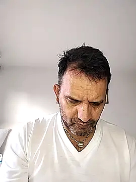 RogueTraveler online show from February 2025 09:23:02 PM