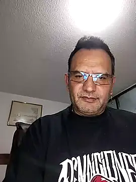 RogueTraveler online show from October 2025 03:17:01 AM