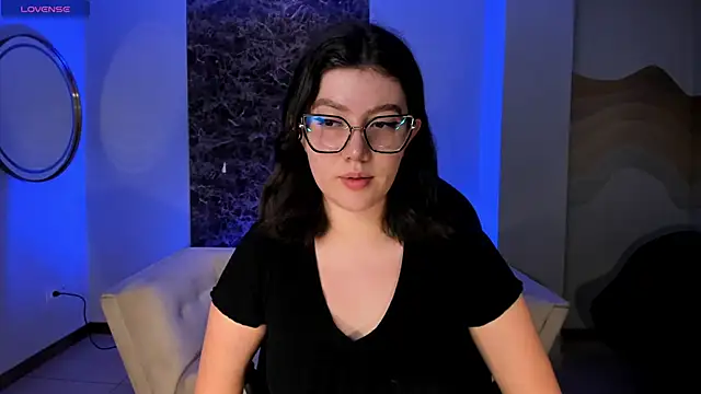 AmberFarrell online show from November 2025 08:18:01 PM