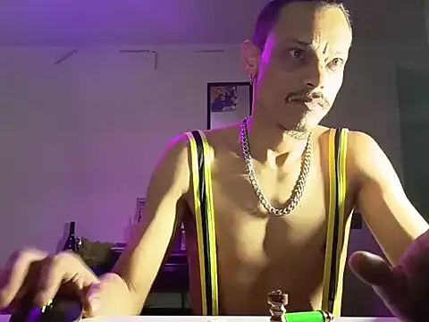 Snapshot of villanocat chatting on March 2026 03:41:02 AM villanocat online show from March 2026 03:41:02 AM