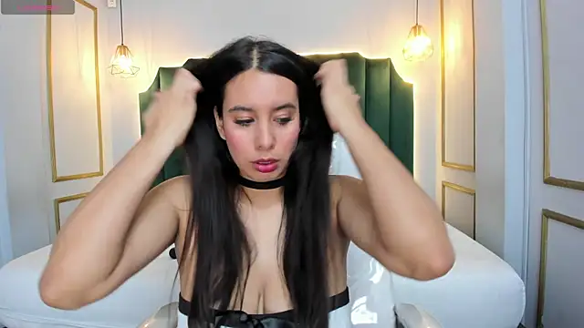 HannaPaola online show from March 2025 10:45:02 PM