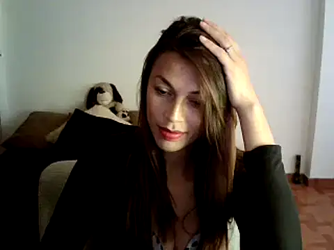 Snapshot of Hanna_Charming chatting on December 2024 08:57:02 PM Hanna Charming online show from December 2024 08:57:02 PM