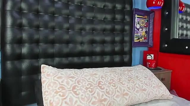 Liah Grey8 online show from October 2025 10:40:02 PM