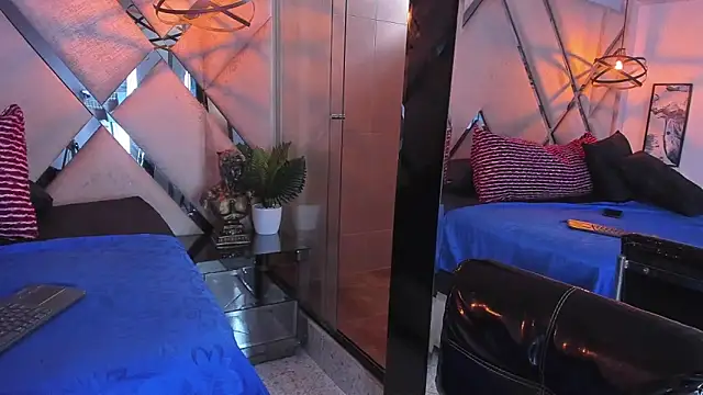 Liah Grey8 online show from March 2026 09:17:01 PM