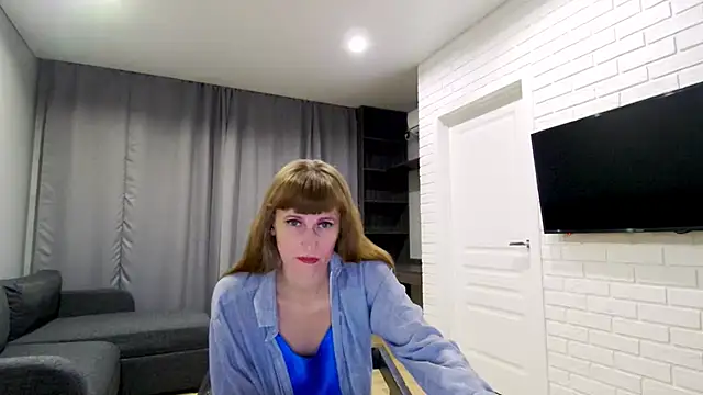 Daniella Lorente online show from October 2025 09:26:02 PM