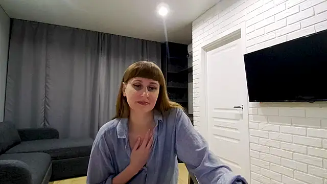 Daniella Lorente online show from May 2026 12:40:02 AM