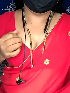 Snapshot of Queen_sakshi chatting on February 2026 05:53:02 PM Queen sakshi online show from February 2026 05:53:02 PM