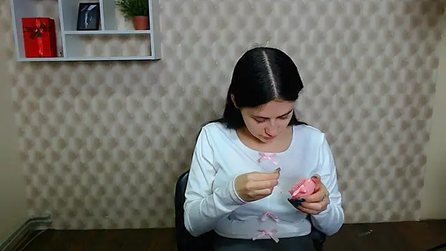 AliceSexyyy  online show from November 2025 06:01:01 AM