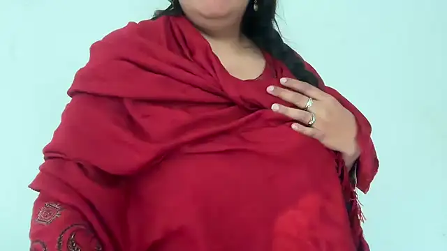 Snapshot of MashaCL chatting on March 2026 10:10:01 AM MashaCL online show from March 2026 10:10:01 AM