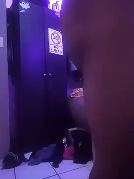 Hxnsovrgon online show from November 2025 01:15:01 AM