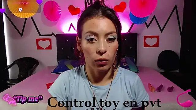 Snapshot of Tefannyy_ chatting on February 2025 10:15:01 PM Tefannyy online show from February 2025 10:15:01 PM