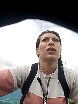 Snapshot of Tefannyy_ chatting on March 2025 02:51:02 PM Tefannyy online show from March 2025 02:51:02 PM