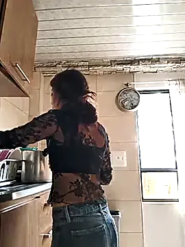 Snapshot of Tefannyy_ chatting on September 2025 03:46:02 PM Tefannyy online show from September 2025 03:46:02 PM