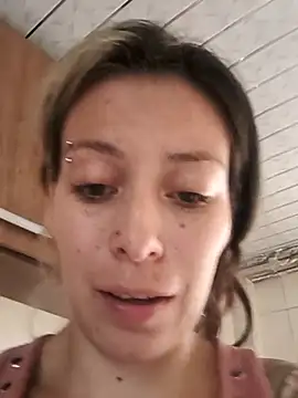 Snapshot of Tefannyy_ chatting on September 2025 04:31:02 PM Tefannyy online show from September 2025 04:31:02 PM