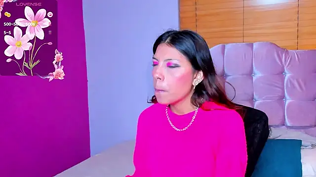 Selenakyle92  online show from January 2025 11:16:01 PM