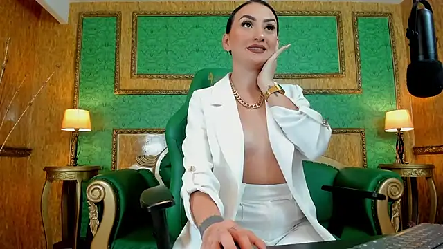 ArkaBella online show from February 2025 07:24:02 PM