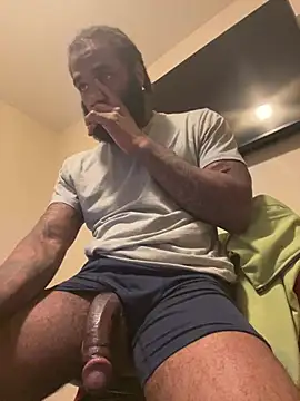 Snapshot of GoodGirlLover13 chatting on February 2025 12:42:01 AM GoodGirlLover13 online show from February 2025 12:42:01 AM