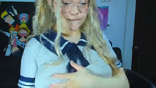 Snapshot of Lily_stone04 chatting on July 2026 05:57:01 AM Lily stone04 online show from July 2026 05:57:01 AM
