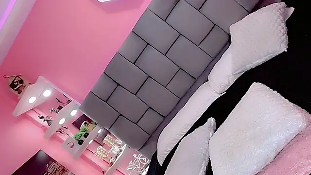 Baddinner online show from February 2025 05:02:01 AM