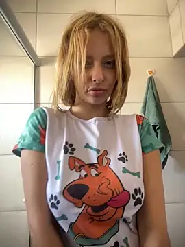 Bellahcha online show from March 2026 12:18:01 PM