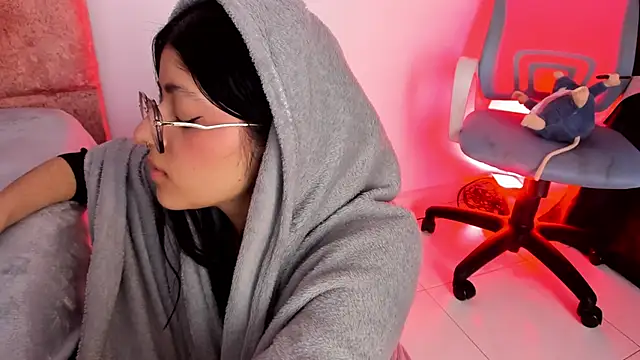 lana dol online show from January 2025 03:28:02 PM