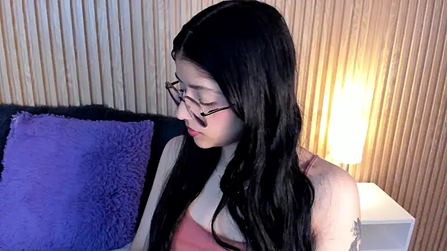 lana dol online show from October 2025 03:41:01 PM