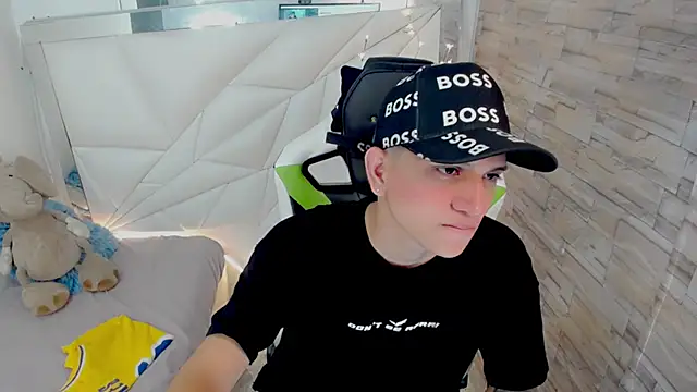 Snapshot of Brayan_lopezz chatting on March 2025 12:58:01 PM Brayan lopezz online show from March 2025 12:58:01 PM