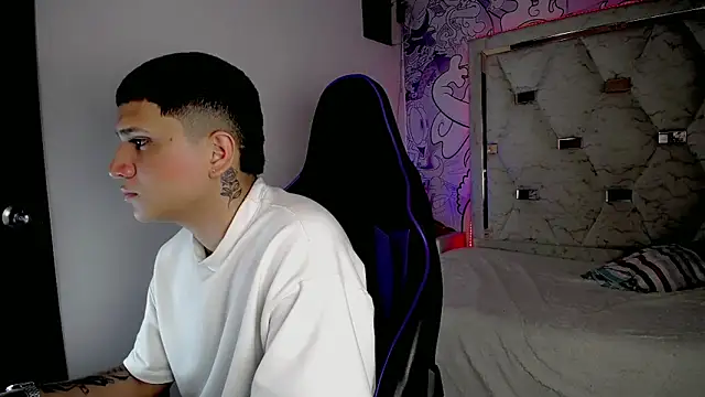 Snapshot of Brayan_lopezz chatting on April 2026 09:34:01 AM Brayan lopezz online show from April 2026 09:34:01 AM
