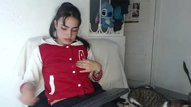 skinny sweet2411 online show from October 2025 11:36:01 PM