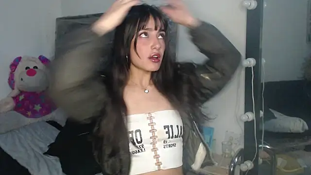 Snapshot of skinny_sweet2411 chatting on March 2026 01:34:02 AM skinny sweet2411 online show from March 2026 01:34:02 AM