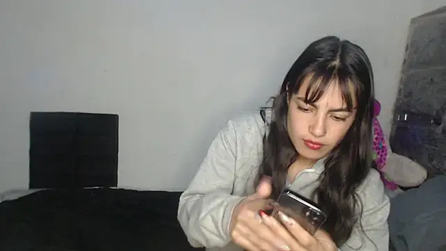 Snapshot of skinny_sweet2411 chatting on April 2026 09:35:02 AM skinny sweet2411 online show from April 2026 09:35:02 AM