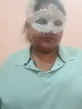 Snapshot of seemi_bhabhi chatting on February 2025 04:50:01 AM seemi bhabhi online show from February 2025 04:50:01 AM