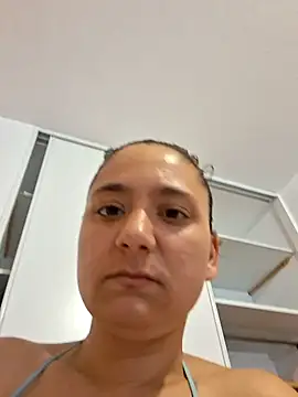 Snapshot of Nell-X chatting on June 2026 11:14:01 AM Nell-X online show from June 2026 11:14:01 AM