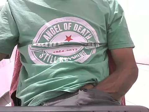 Snapshot of bbehemothh chatting on February 2025 12:37:01 AM bbehemothh online show from February 2025 12:37:01 AM