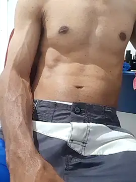 Snapshot of bbehemothh chatting on October 2025 03:48:02 AM bbehemothh online show from October 2025 03:48:02 AM