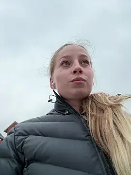 Hr Frk Olsen online show from February 2026 02:21:02 PM