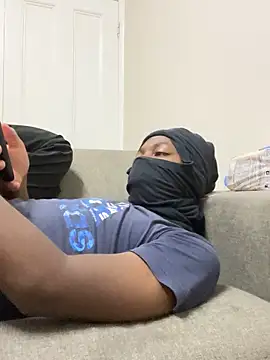 Snapshot of Mischevous_T69 chatting on November 2025 05:26:01 PM Mischevous T69 online show from November 2025 05:26:01 PM