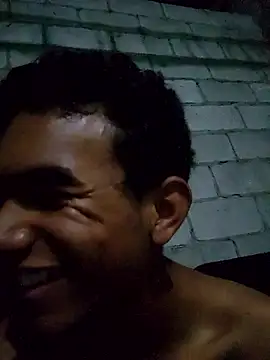 Reynold2608 online show from April 2026 01:55:02 AM