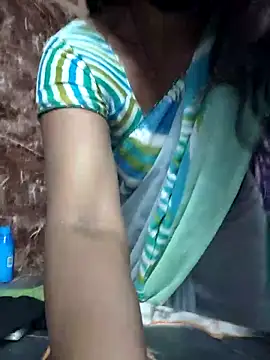 Snapshot of queensenorita chatting on March 2026 06:03:02 PM queensenorita online show from March 2026 06:03:02 PM