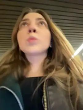 Snapshot of Sunny___Bunny chatting on April 2026 12:21:01 PM Sunny Bunny online show from April 2026 12:21:01 PM